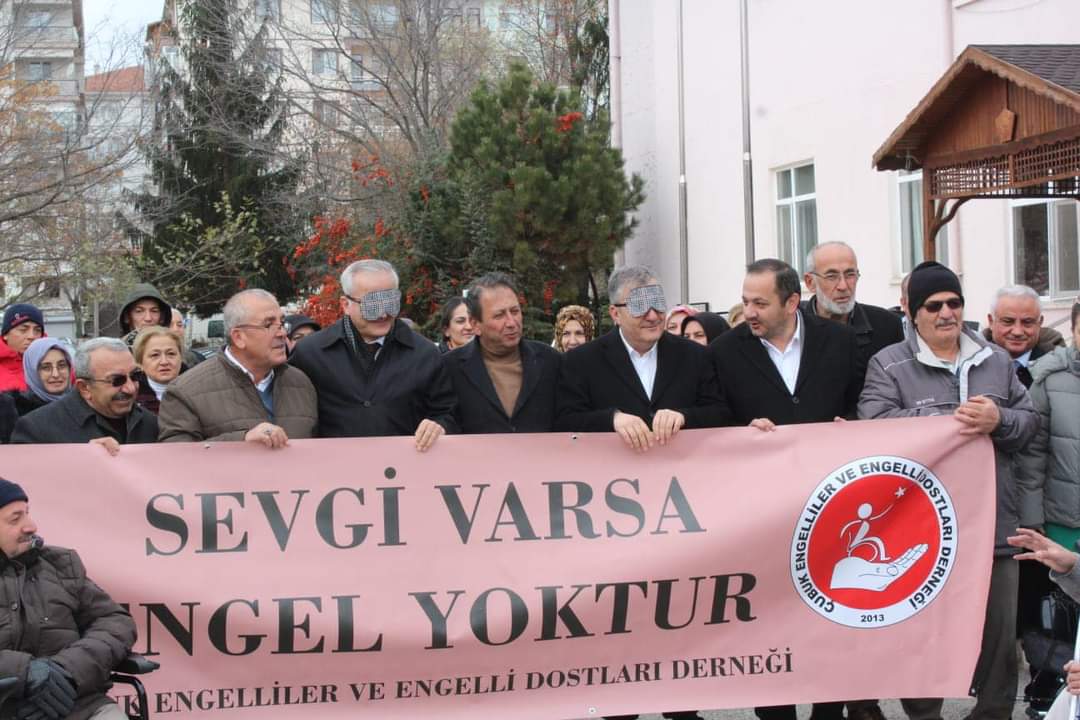 “SEVGİ VARSA ENGEL YOKTUR.” Sloganıyla ilçe Kaymakamlığımız  tarafından  düzenlenen farkındalık Yürüyüşüne Yönetim Kurulu Başkanımız Murat ŞAN katılım sağladı.